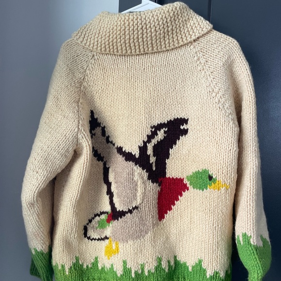 Cowichan knit jacket - Picture 2 of 3